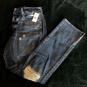 (NWT) Good American Distressed Jeans
